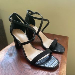 Kelly & Katie Black Chunky Heels